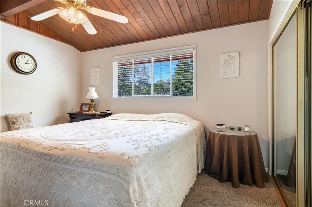 37667 Live Oak Street Angelus Oaks, CA 92305