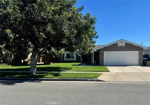 3062 W Teranimar