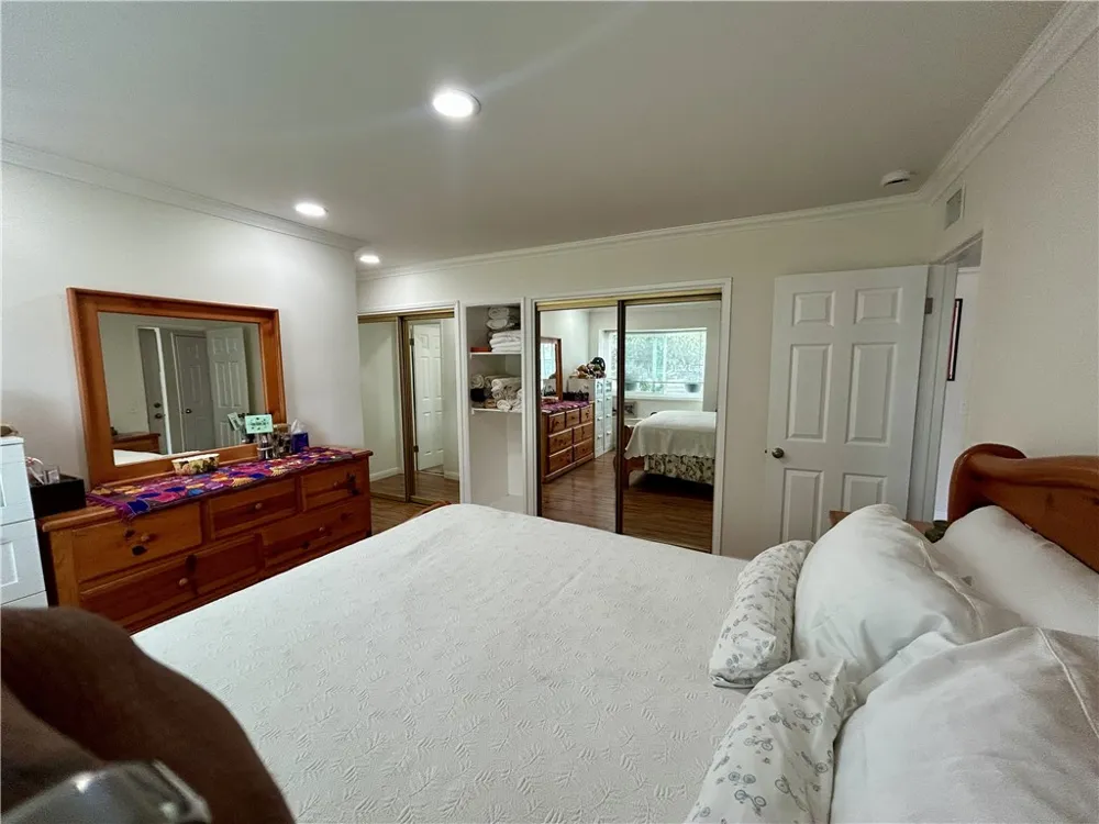 3062 W Teranimar Anaheim, CA 92804