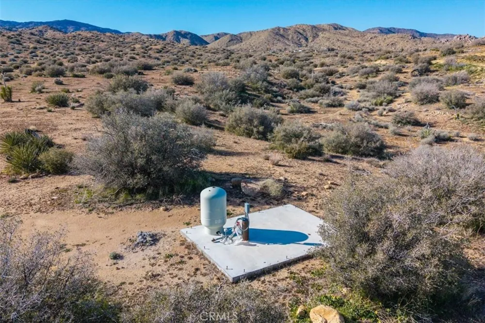 3263 Apache Pass Pioneertown, CA 92268