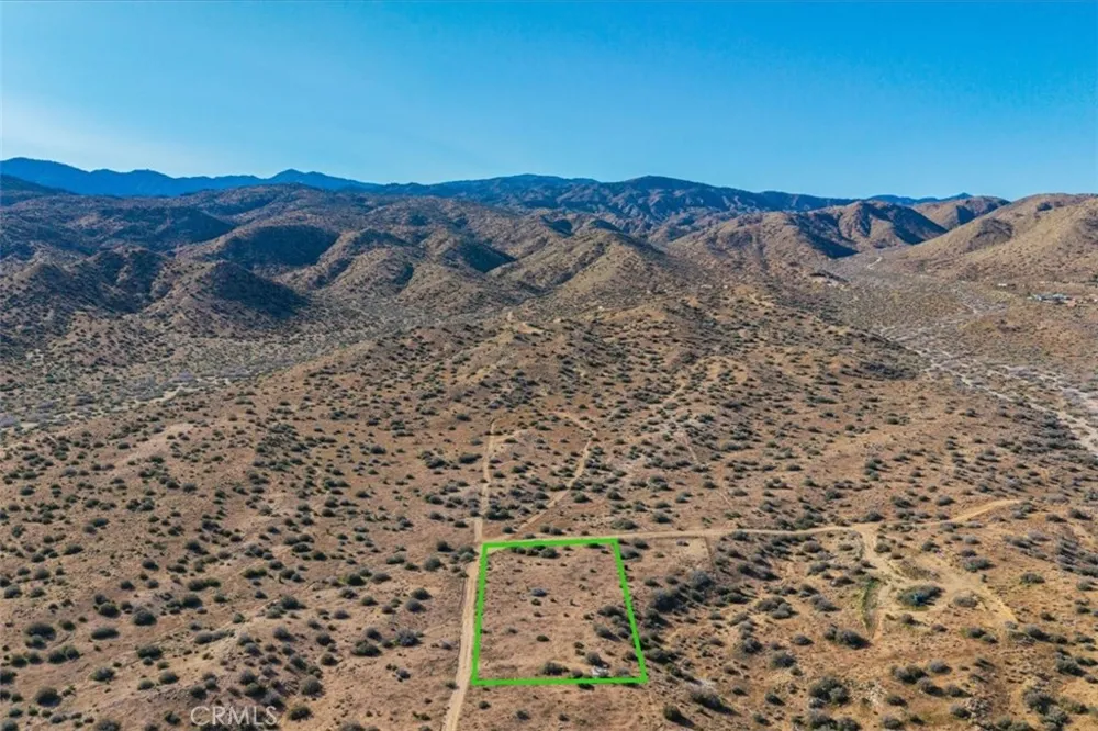 3263 Apache Pass Pioneertown, CA 92268