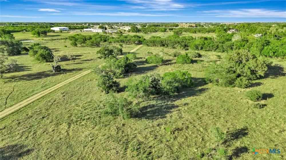 6753 US-87 Victoria, TX 77904