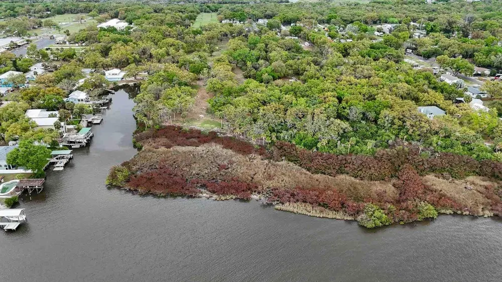 7013 & 7015 RIVERVIEW DRIVE Riverview, FL 33578