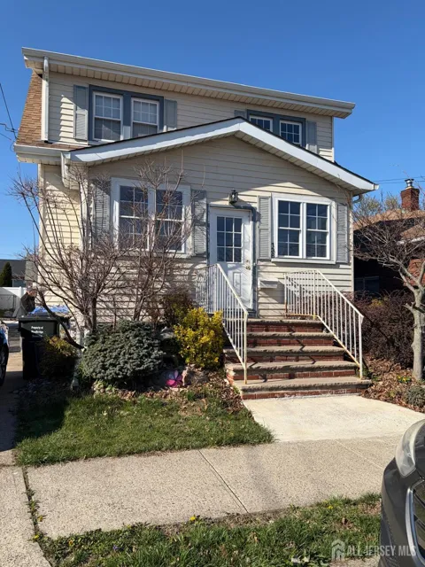 138 Luther Ave Avenue