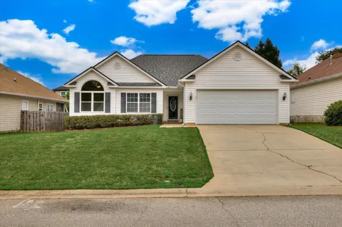 1004 Leigh Lake Road