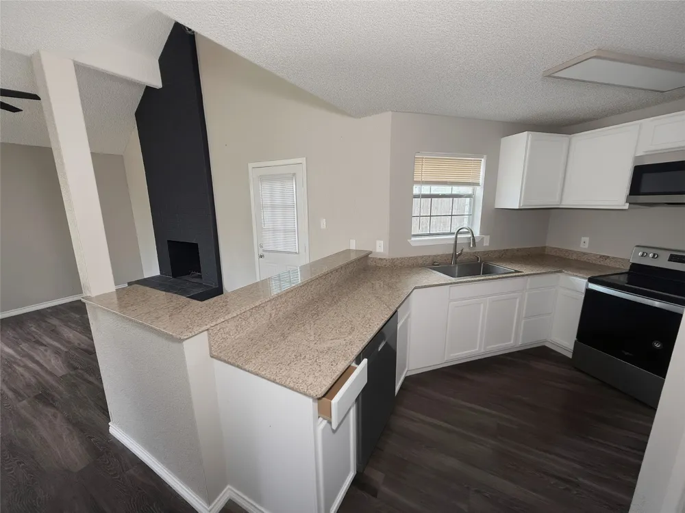 1900 W Taylor Street #2 Sherman, TX 75092