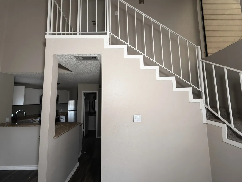 1900 W Taylor Street #2 Sherman, TX 75092