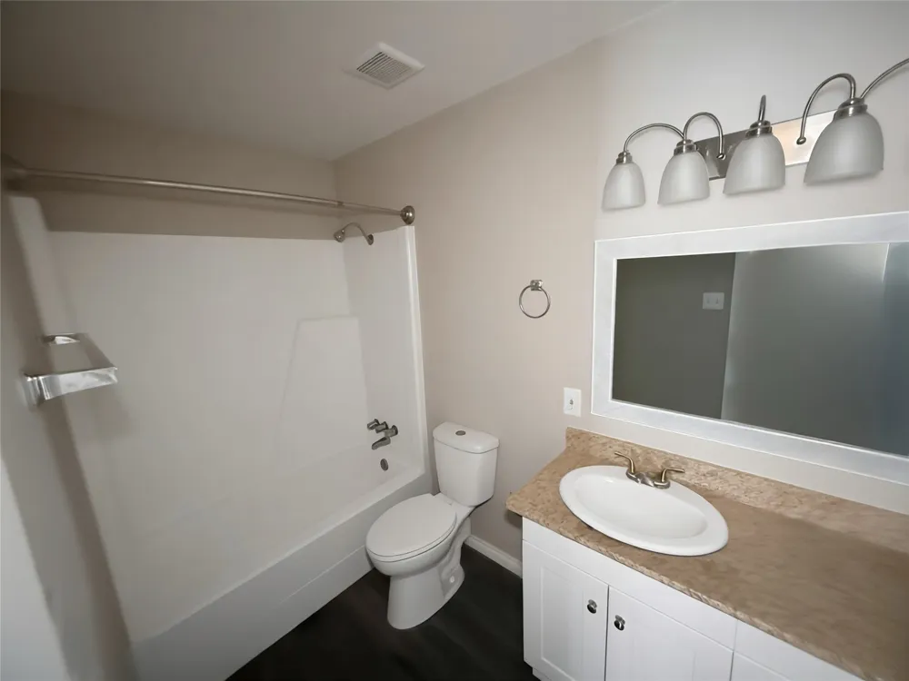 1900 W Taylor Street #2 Sherman, TX 75092