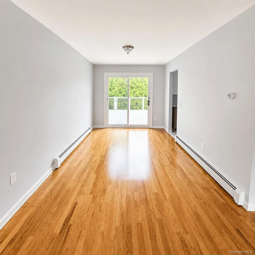 324 Buckingham Road Cedarhurst, NY 11516