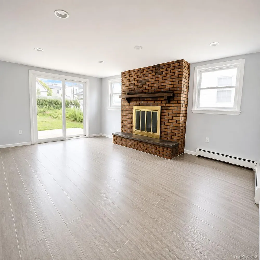 324 Buckingham Road Cedarhurst, NY 11516