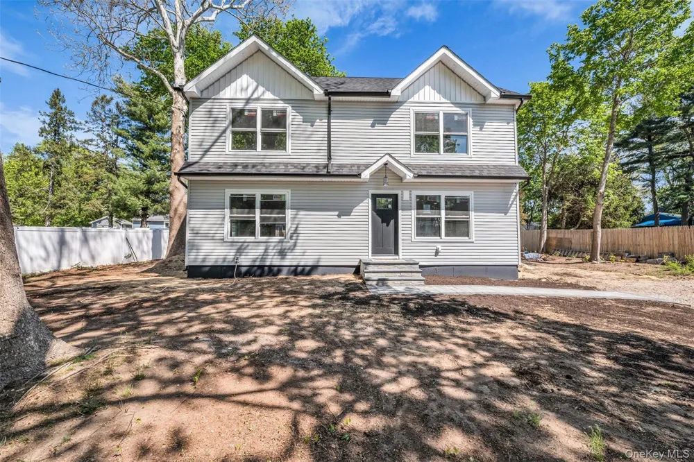 20 Lehigh Avenue Centereach, NY 11720