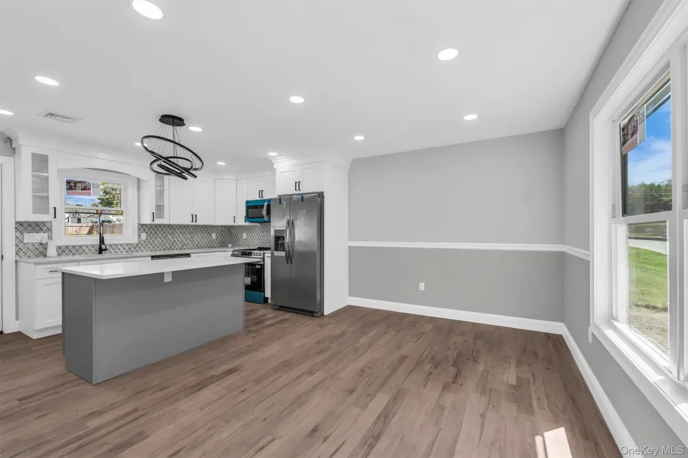 20 Lehigh Avenue Centereach, NY 11720