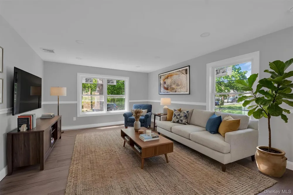 20 Lehigh Avenue Centereach, NY 11720