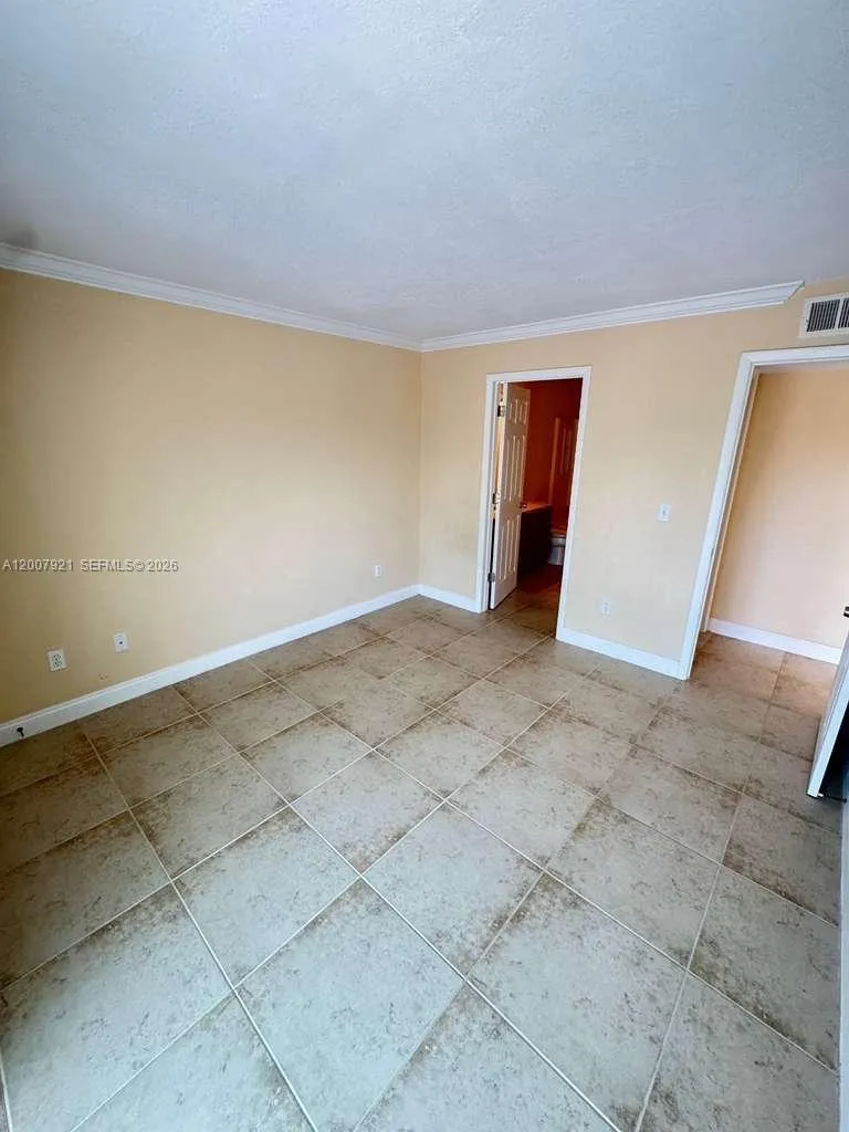 455 ALT 19 S #12 Palm Harbor, FL 34683