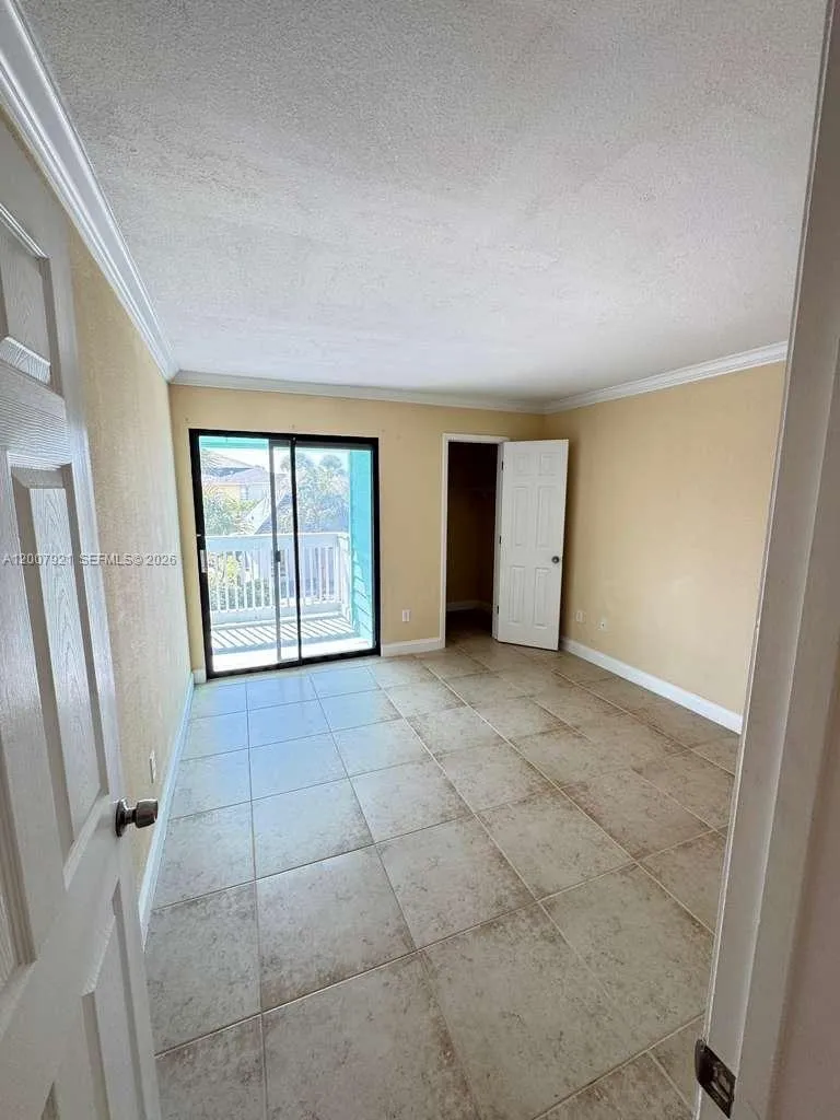 455 ALT 19 S #12 Palm Harbor, FL 34683