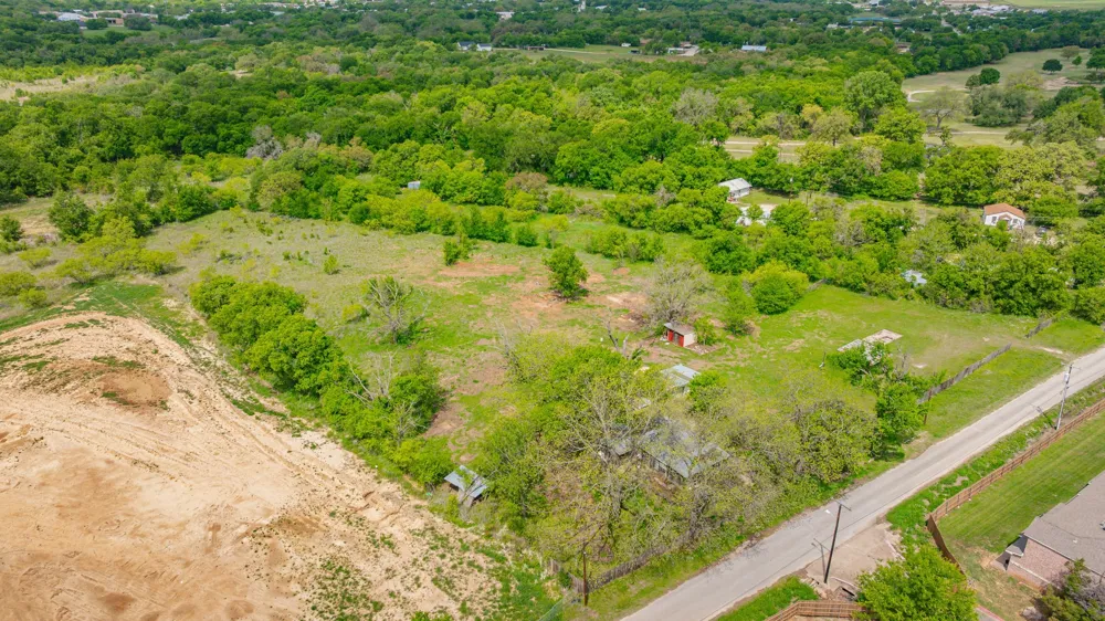 310 Clark Lane Stephenville, TX 76401