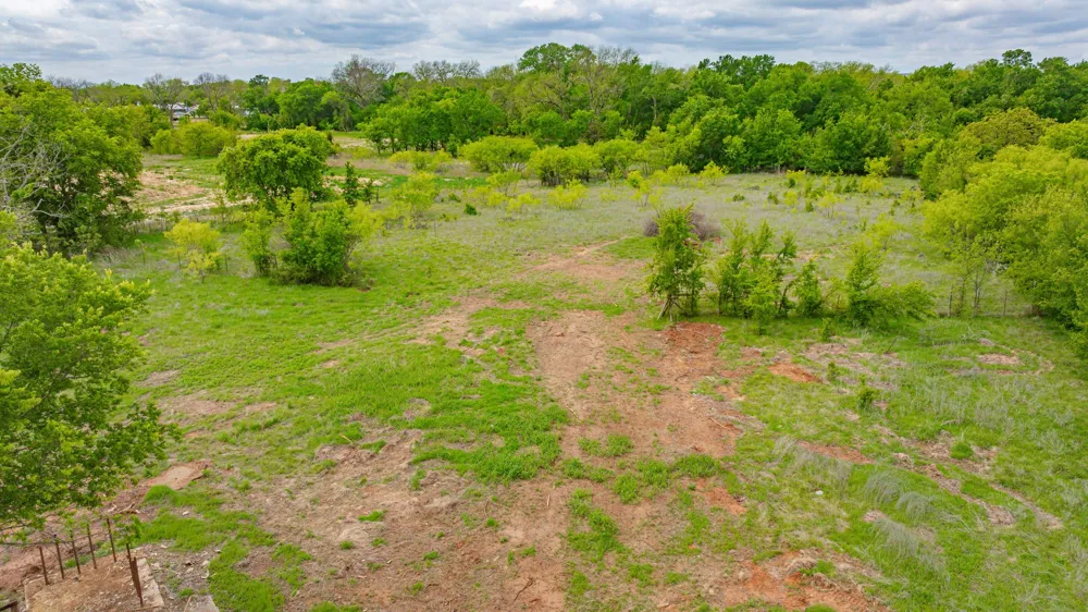 310 Clark Lane Stephenville, TX 76401