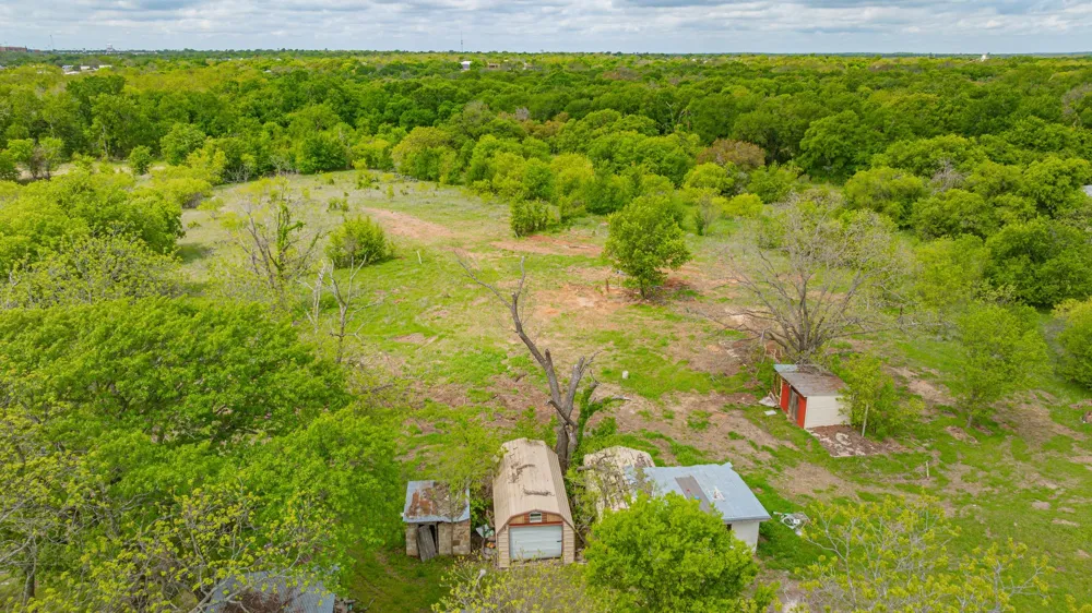 310 Clark Lane Stephenville, TX 76401