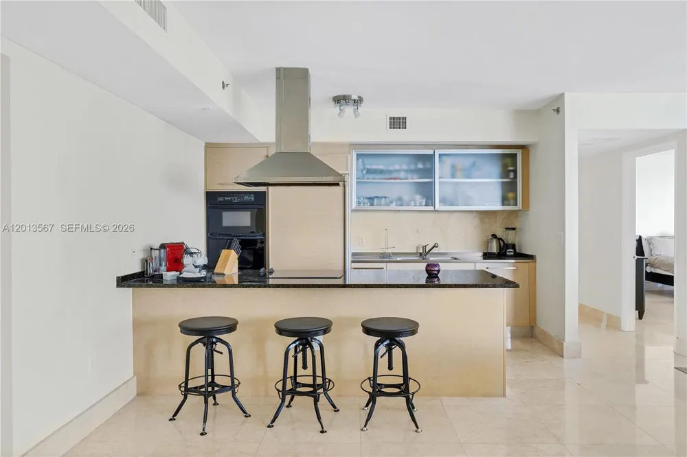 1850 S Ocean Dr #1410 Hallandale Beach, FL 33009