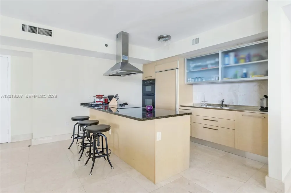 1850 S Ocean Dr #1410 Hallandale Beach, FL 33009