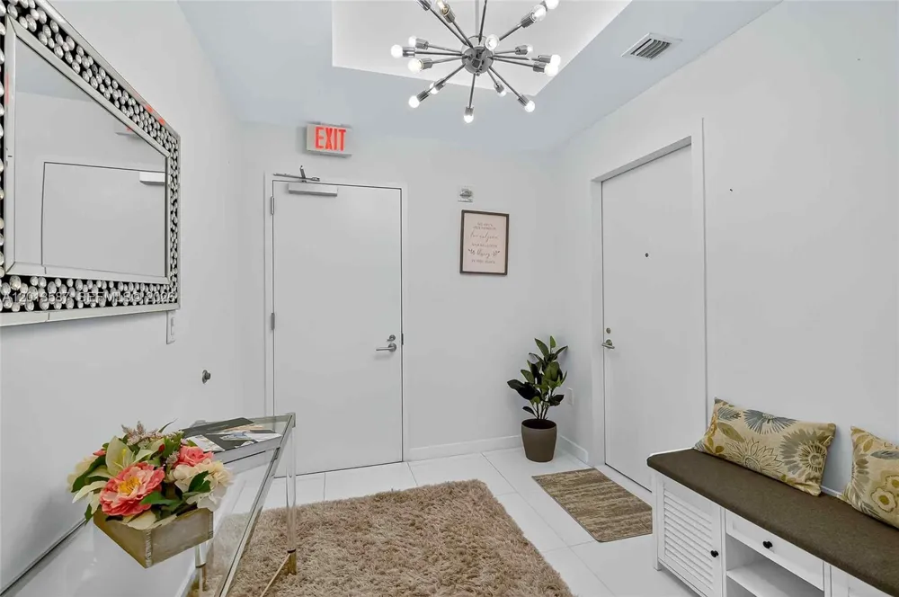 851 NE 1st Ave #1603 Miami, FL 33132
