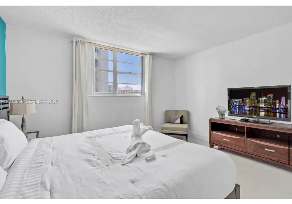 4001 S Ocean Dr #7B Hollywood, FL 33019
