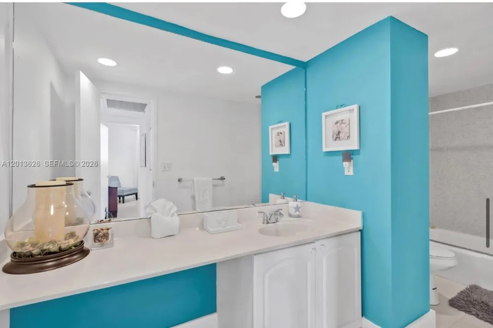 4001 S Ocean Dr #7B Hollywood, FL 33019