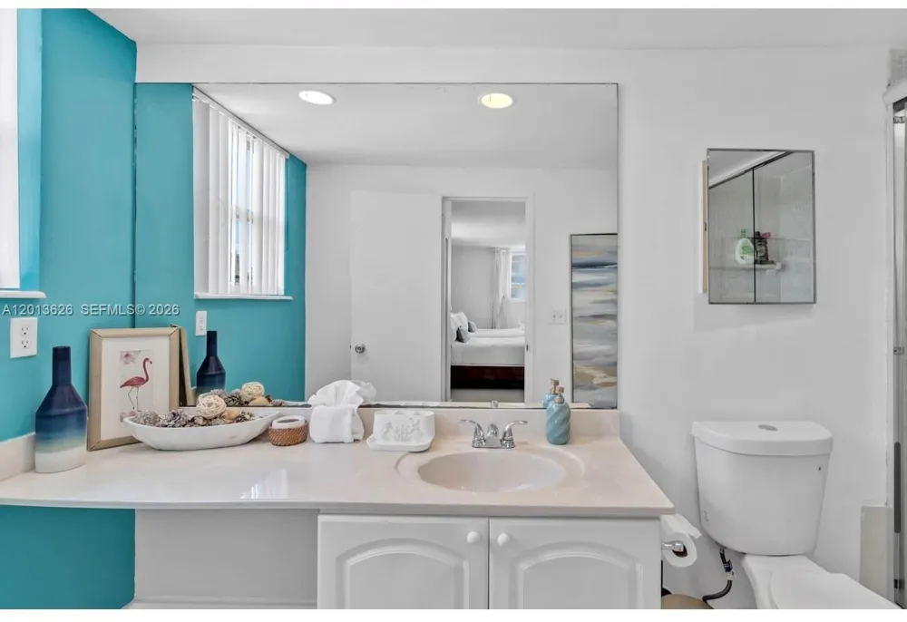 4001 S Ocean Dr #7B Hollywood, FL 33019
