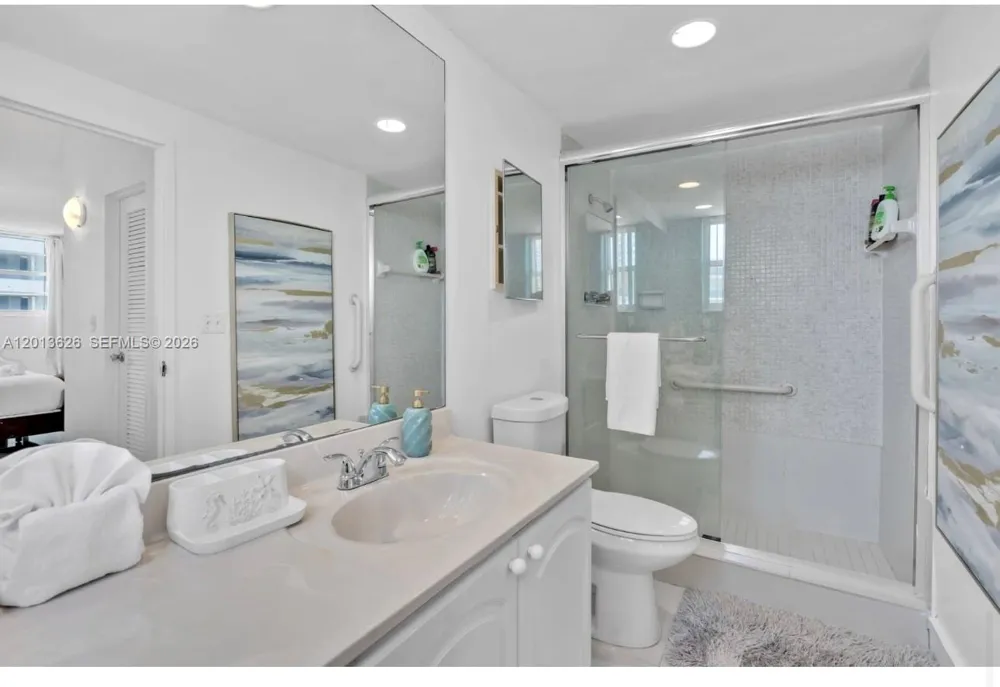 4001 S Ocean Dr #7B Hollywood, FL 33019
