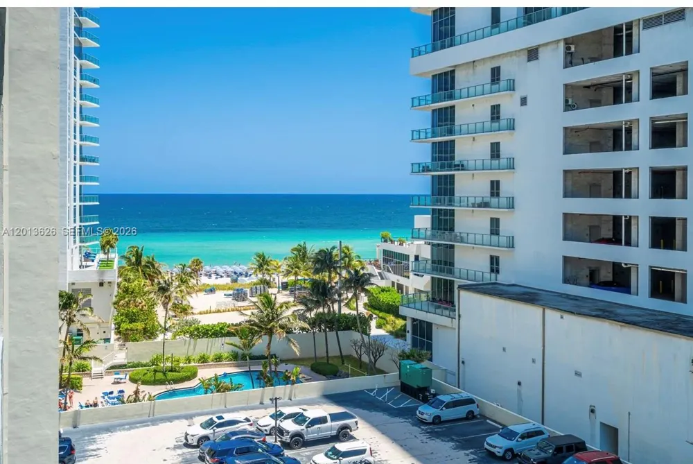 4001 S Ocean Dr #7B Hollywood, FL 33019