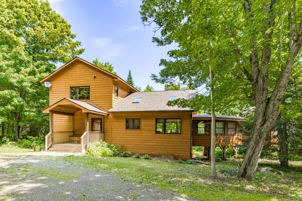 38 Sawmill Lane Lutsen, MN 55612