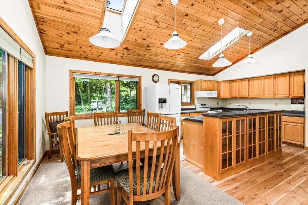 38 Sawmill Lane Lutsen, MN 55612