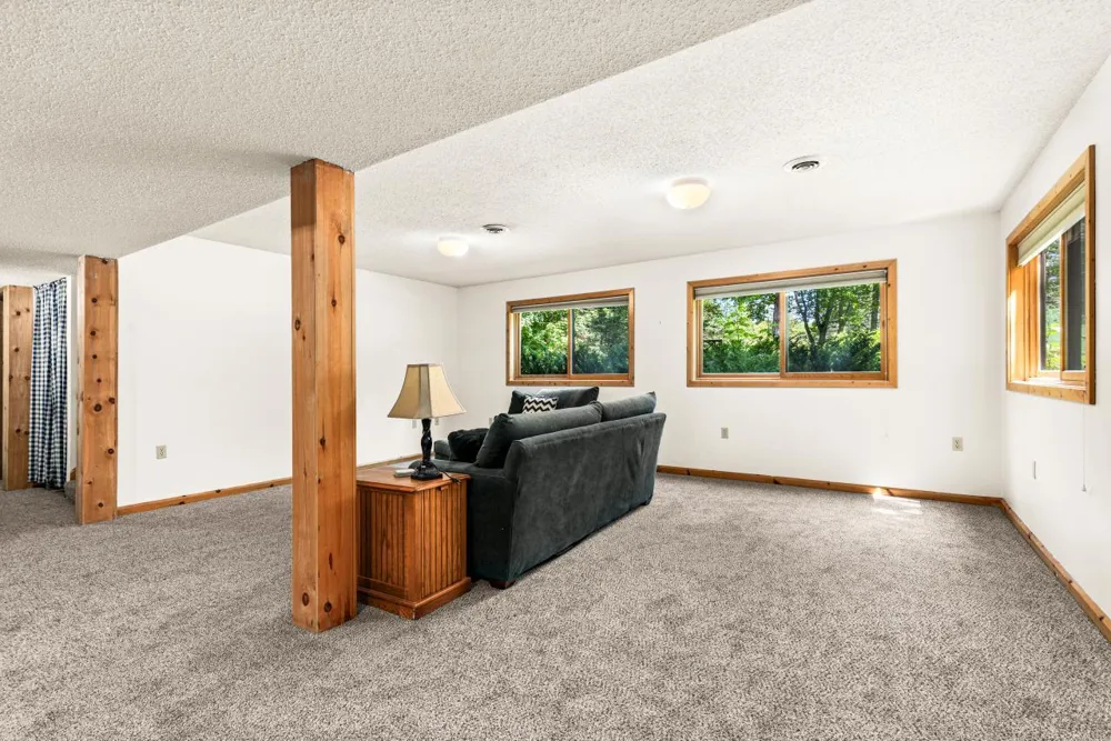 38 Sawmill Lane Lutsen, MN 55612