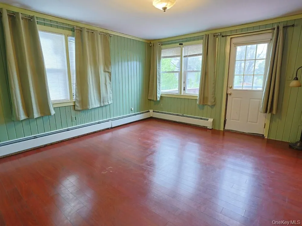 68 Weaver Street Montgomery, NY 12549