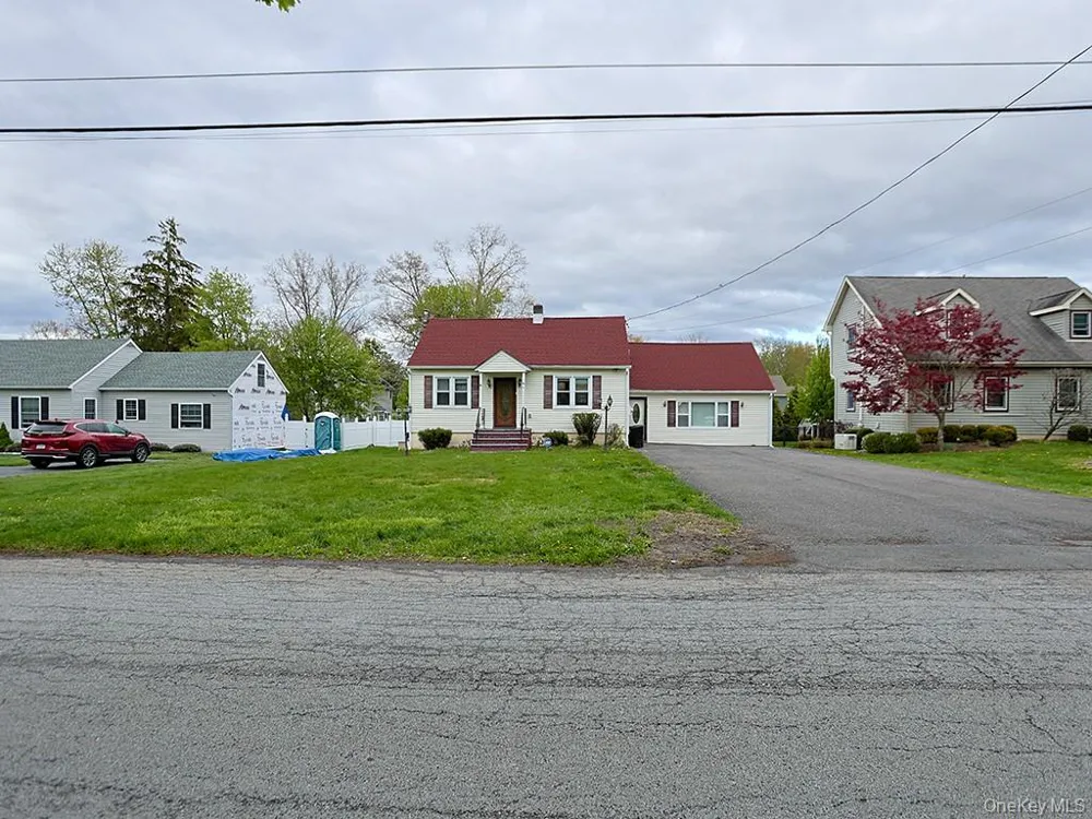 68 Weaver Street Montgomery, NY 12549