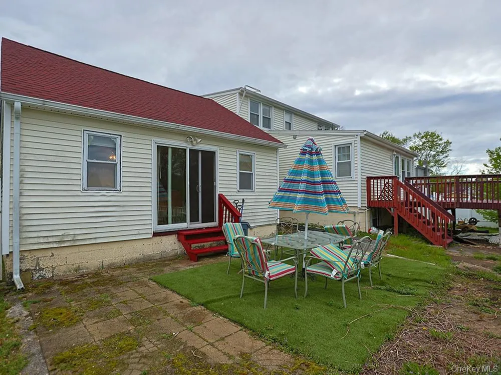 68 Weaver Street Montgomery, NY 12549