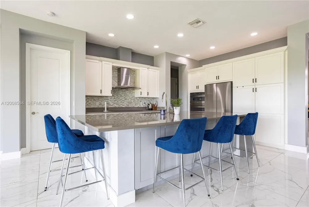 5850 Whippoorwill Cir Westlake, FL 33470