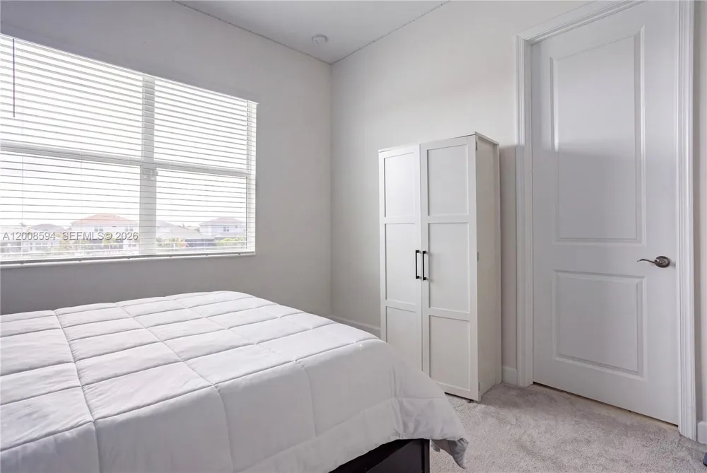 5850 Whippoorwill Cir Westlake, FL 33470