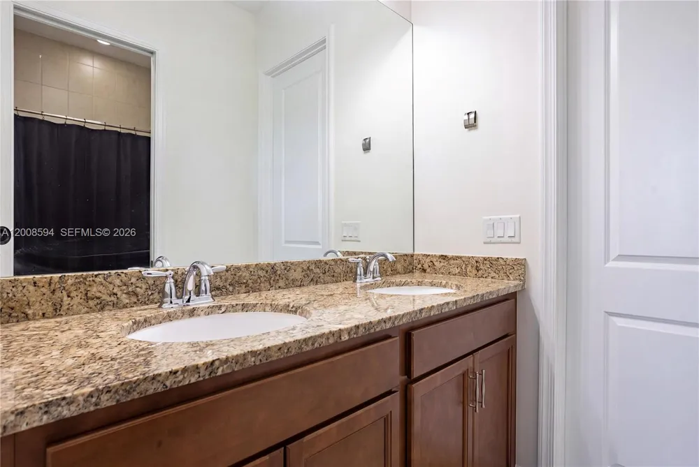 5850 Whippoorwill Cir Westlake, FL 33470