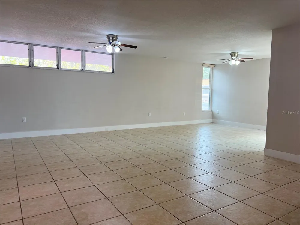 632 EDGEWATER DRIVE #139 Dunedin, FL 34698