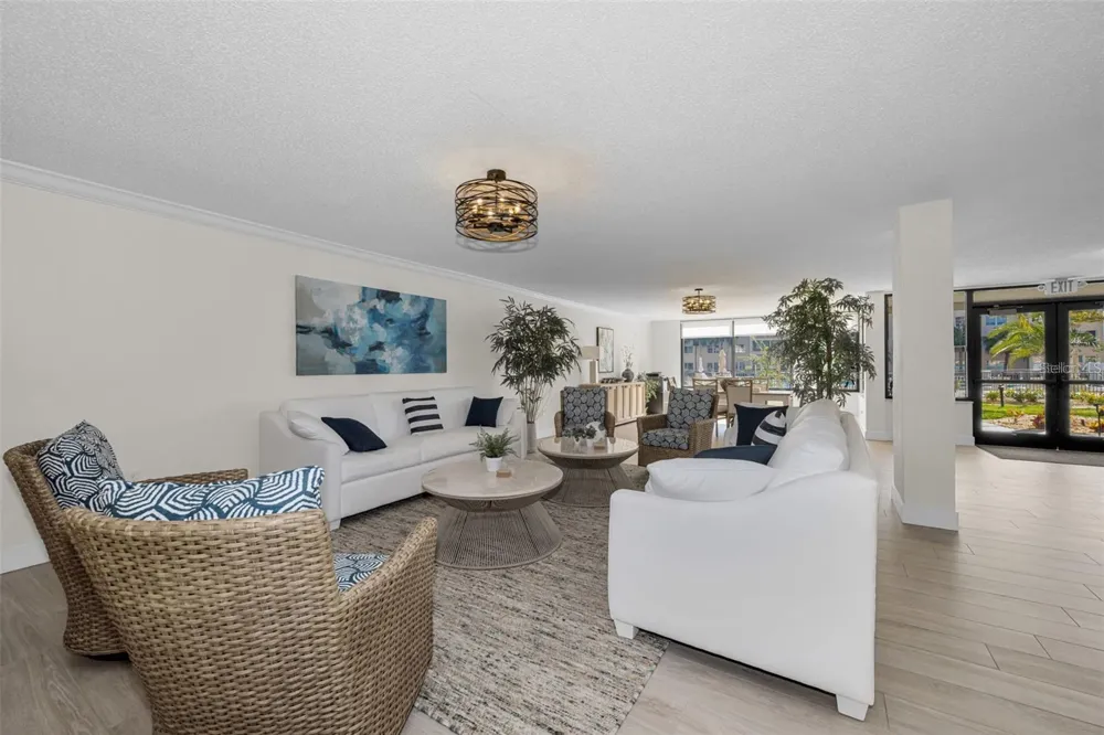 632 EDGEWATER DRIVE #139 Dunedin, FL 34698