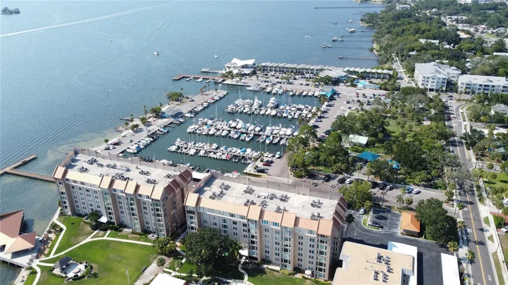 632 EDGEWATER DRIVE #139 Dunedin, FL 34698