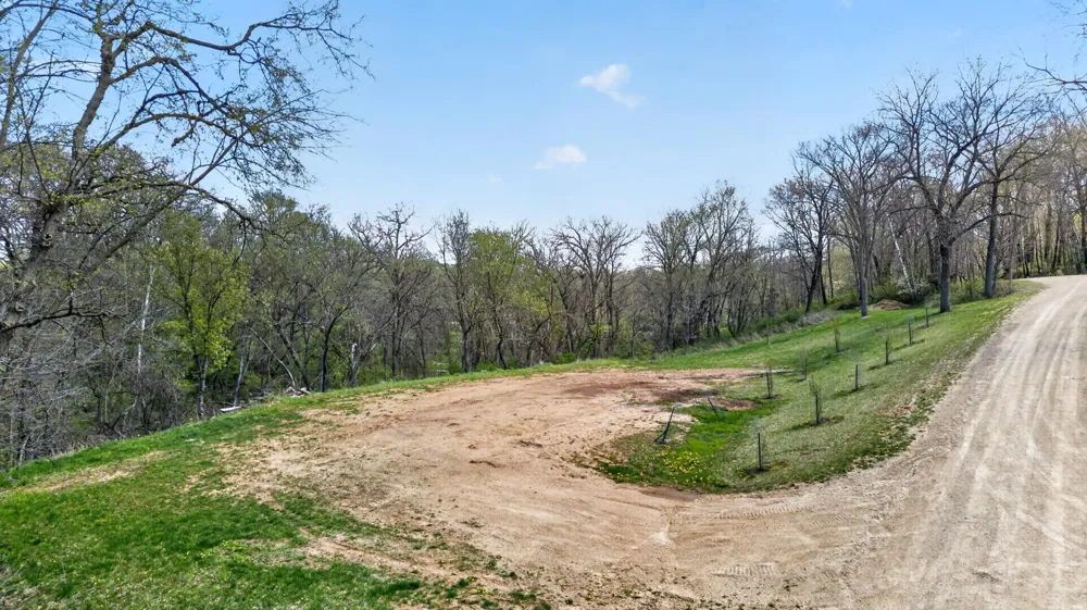39568 569th Street Zumbro Falls, MN 55991