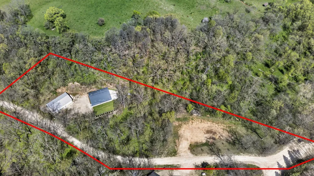 39568 569th Street Zumbro Falls, MN 55991