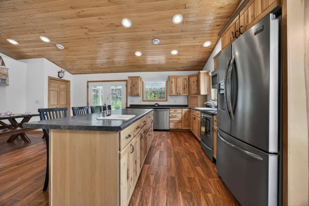 39568 569th Street Zumbro Falls, MN 55991