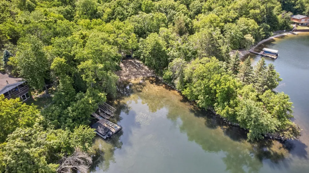 39568 569th Street Zumbro Falls, MN 55991