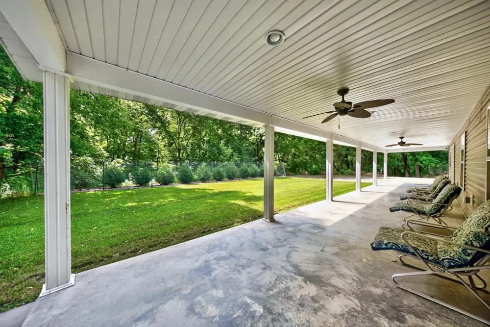 39568 569th Street Zumbro Falls, MN 55991