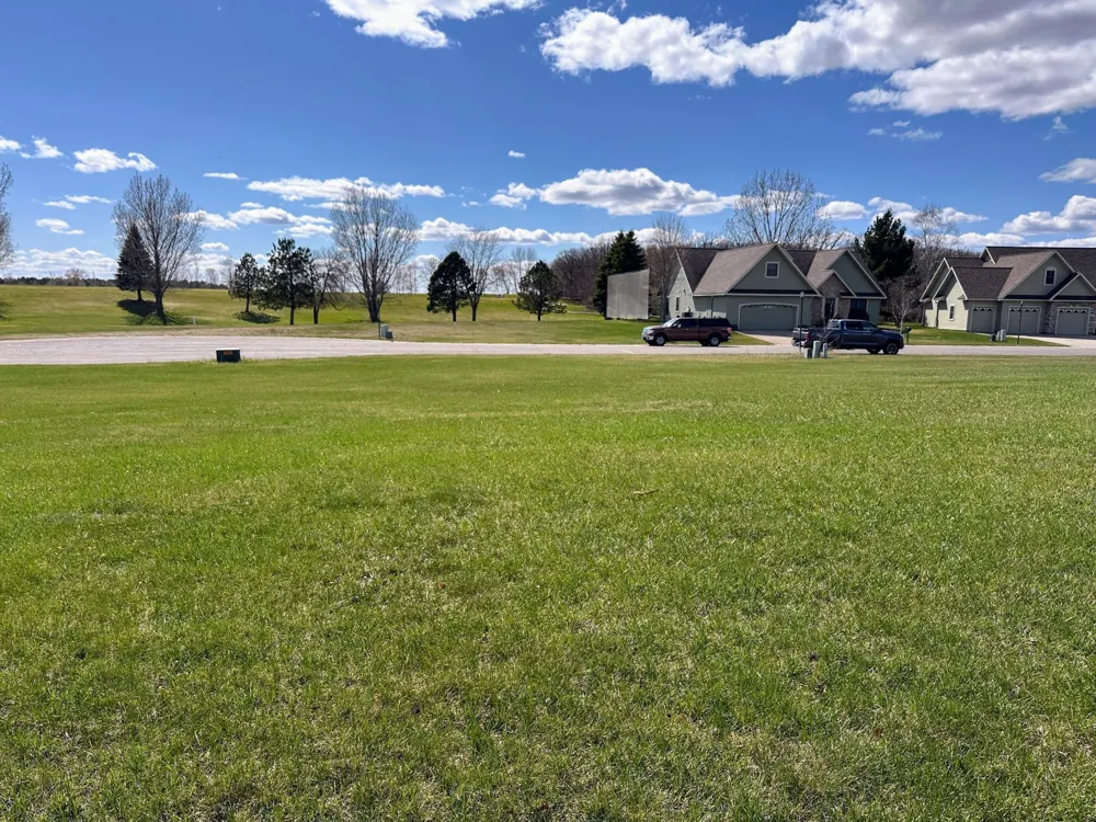 996 Links Way Perham, MN 56573