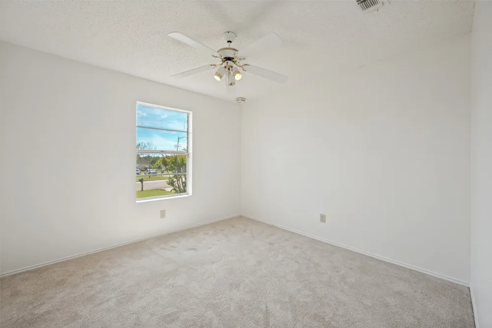 7105 Hanging Cliff Place North Richland Hills, TX 76182