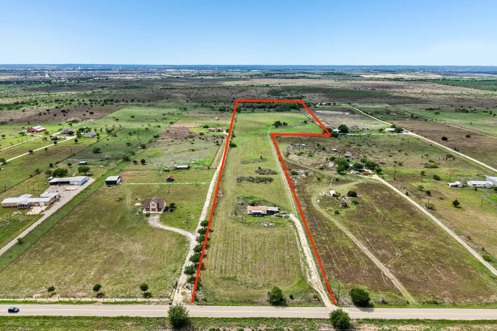 14204 Graef Road Creedmoor, TX 78610